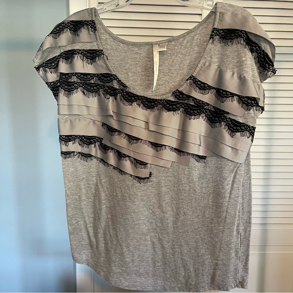 Lauren Conrad t shirt